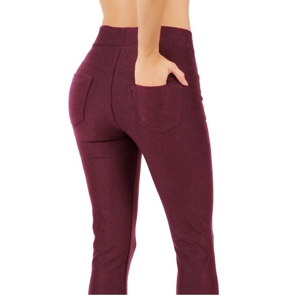 CODEFIT Burgundy Color Capri Pants with Pockets - Picture 4 of 12